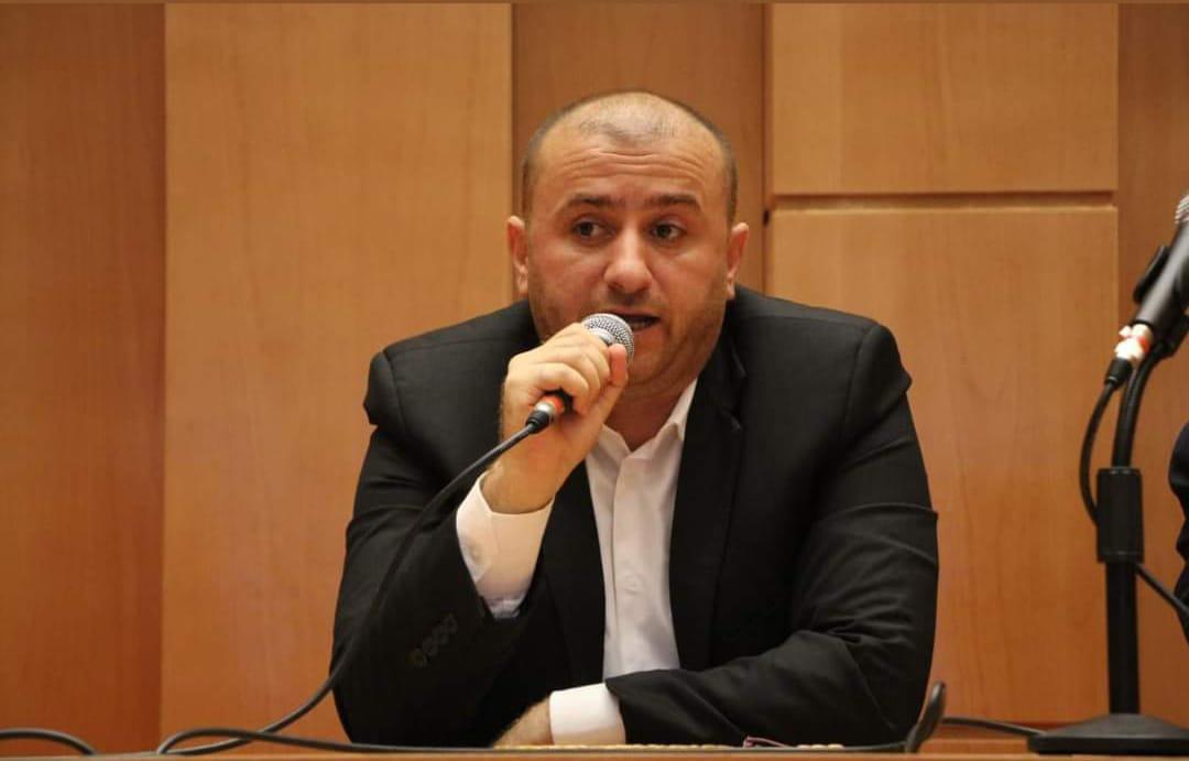                  د. منذر فتحي عزام