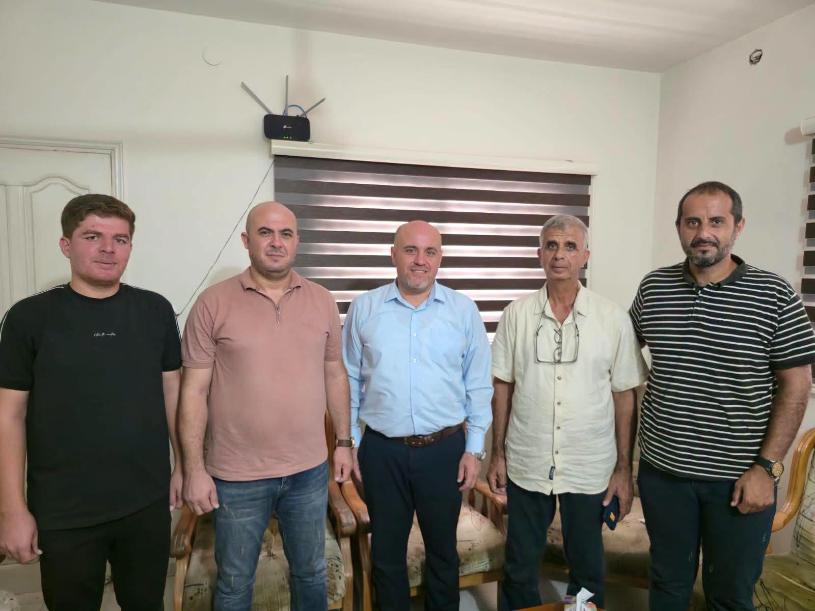 وفد من جامعة الإسراء يزور شبكة المنظمات الأهلية