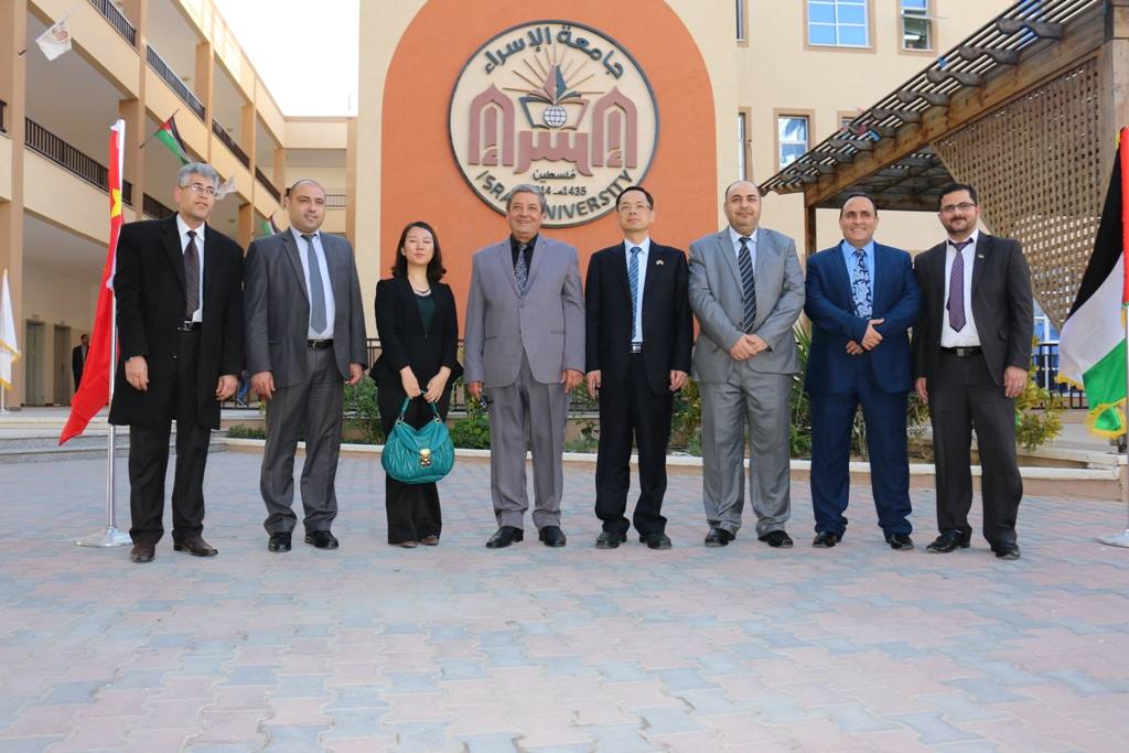 الجامعة تستقبل سفير جمهورية الصين الشعبية لدى دولة فلسطين