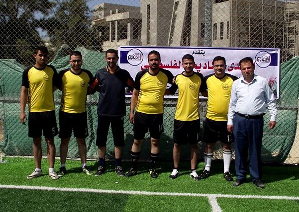 فريق العاملين في جامعة الإسراء يفوز بثلاثية على فريق جامعة فلسطين