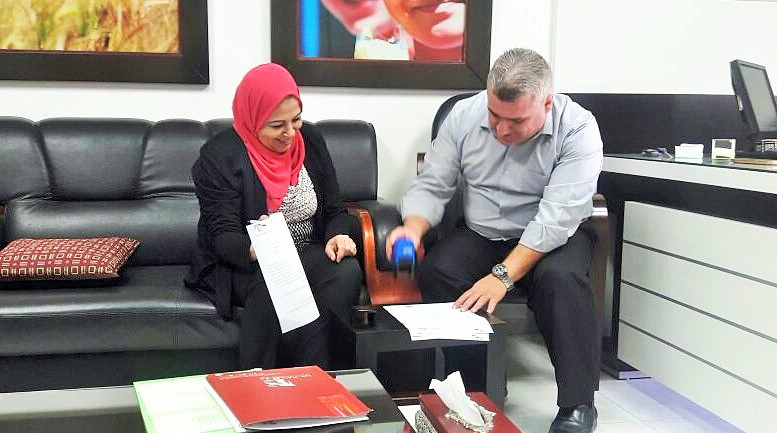 كلية الحقوق في جامعة الإسراء توقع مذكرة تعاون مع مركز شؤون المرأة