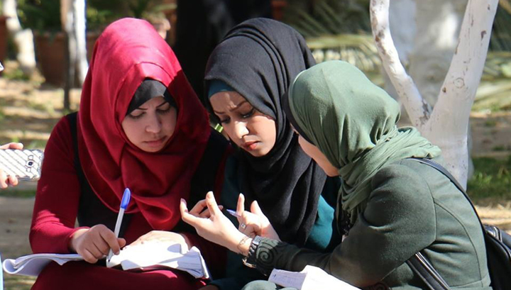 جامعة الإسراء تمنح 2854 طالباً وطالبة منحة دراسية كاملة 100%