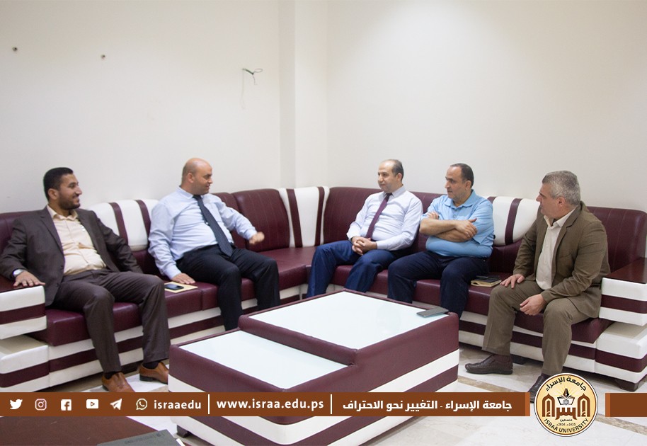 في إطار دعم الخريجيين جامعة الإسراء تستقبل وفدًا من وزارة التعليم العالي