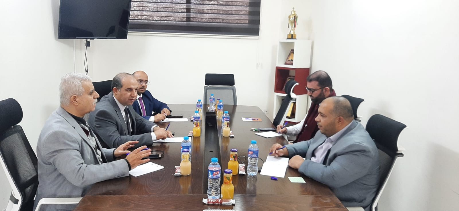 جامعة الإسراء تبحث سبل التعاون المشترك مع نقابة المحامين الشرعيين